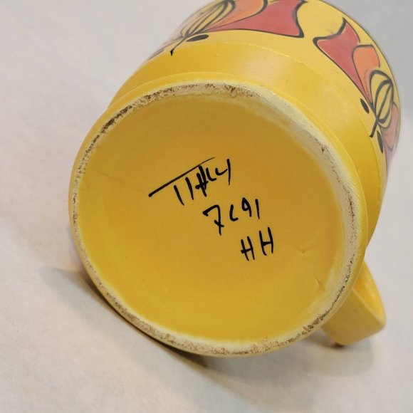 Vintage Mug Hand Painted Mustard Yellow with Orange flowers Tulips Primitive - Picture 4 of 5